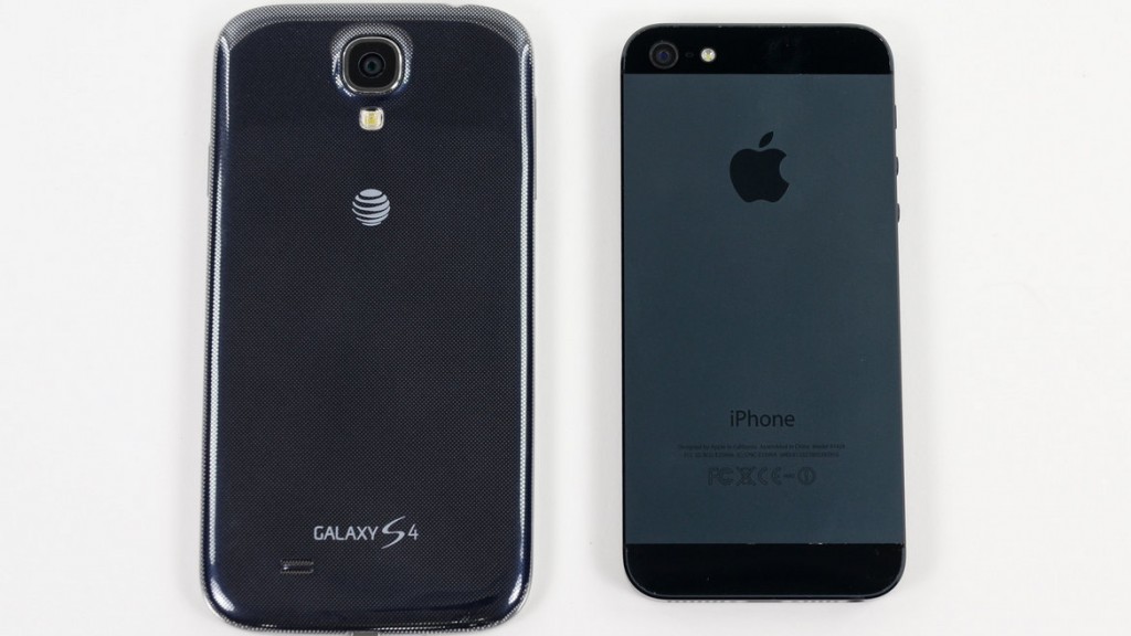 iPhone 5 VS Galaxy S4
