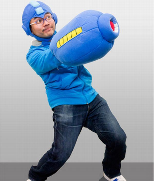 mega-man-pillow-costume-2