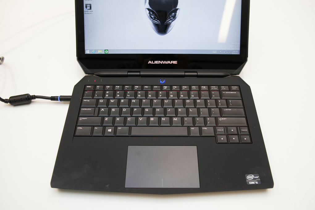 Alienware 13