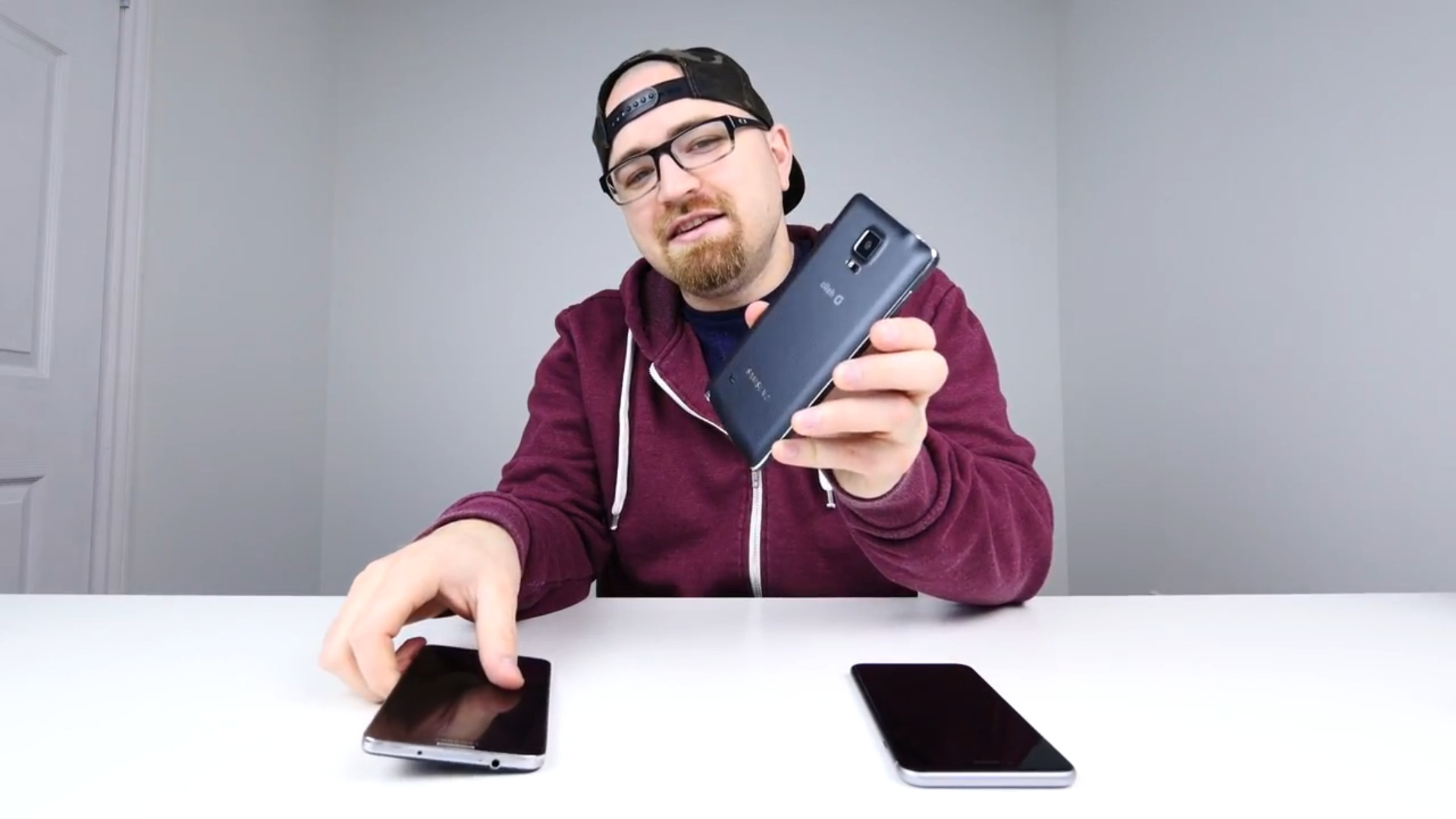 Galaxy note 4 Bendgate (2)