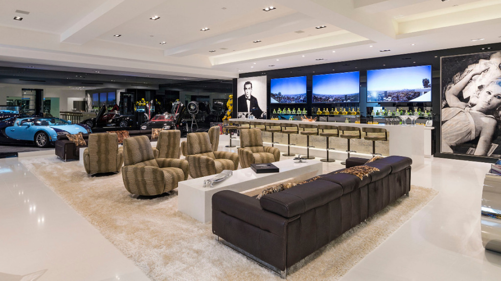 Notch minecraft mansion million (2)