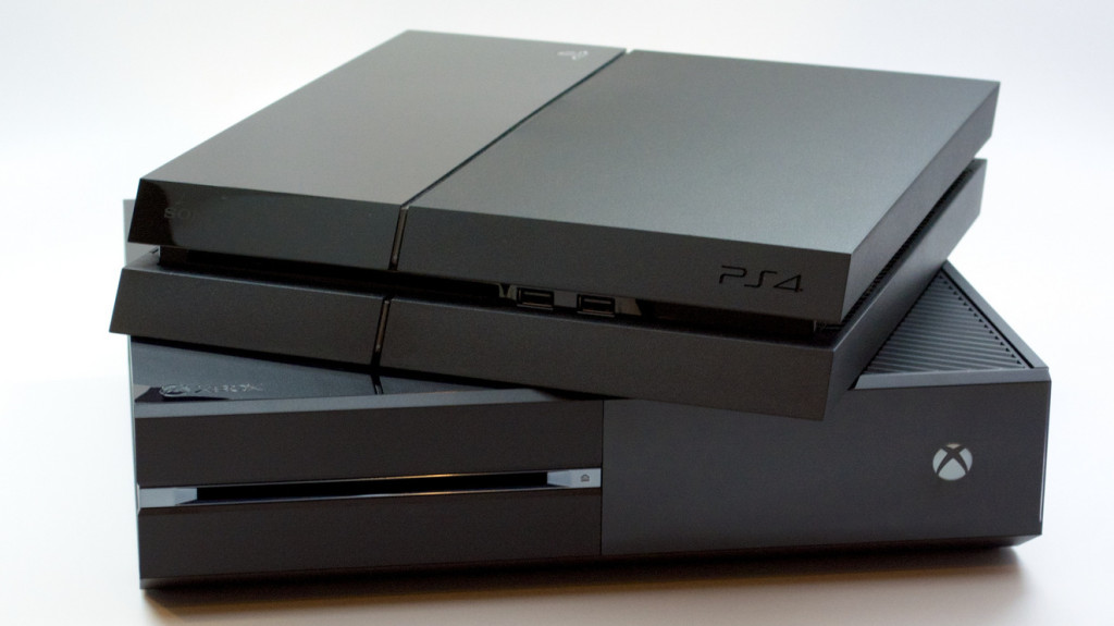 PlayStation 4 Slim (1)