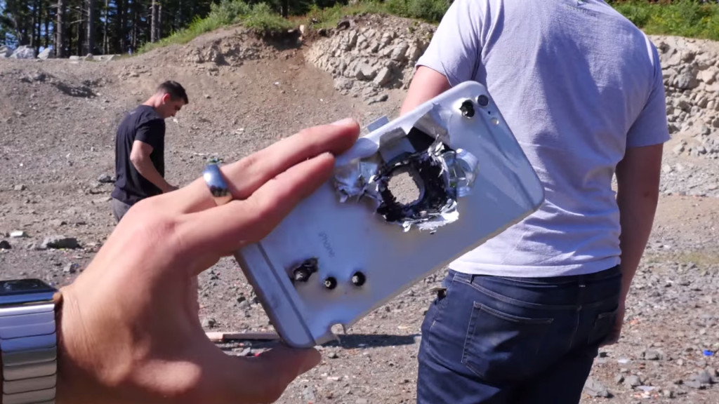 iPhones bala prueba resistencia (5)