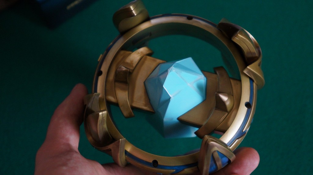 StarCraft Pylon unboxing10