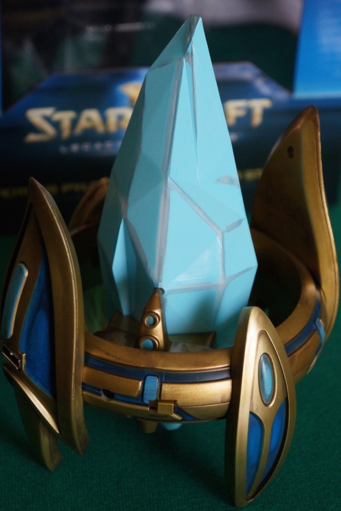 StarCraft Pylon unboxing7