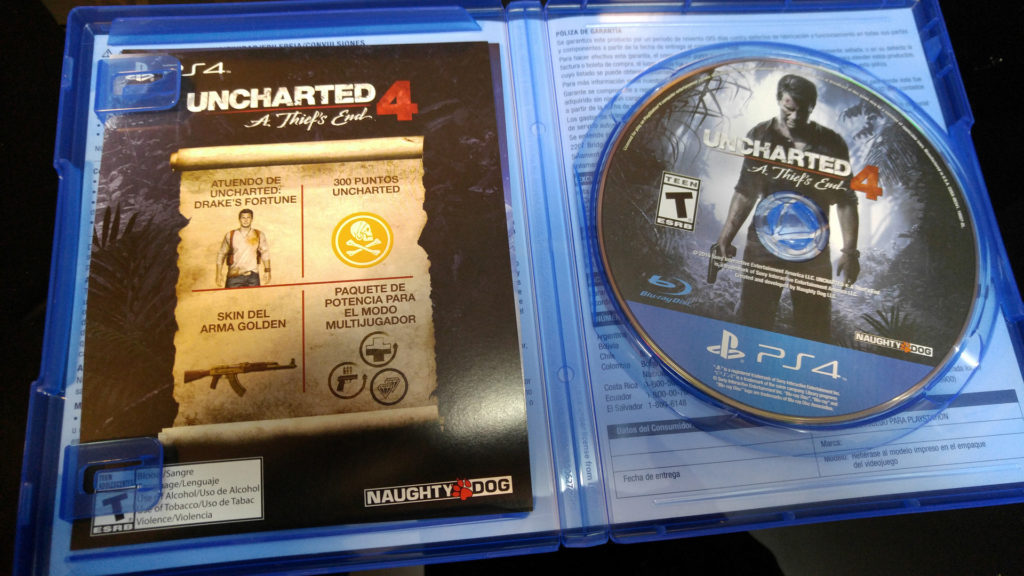 Uncharted 4 blue PS4 unboxing azul Special edition (19)