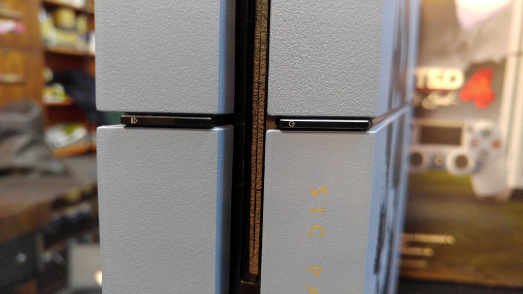 Uncharted 4 blue PS4 unboxing azul Special edition (20)