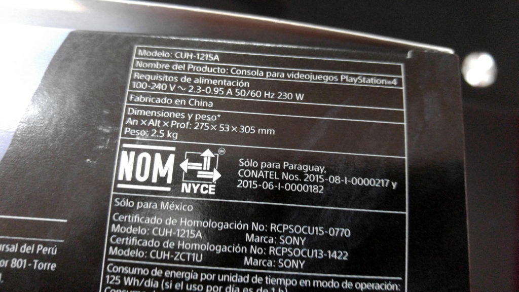 Uncharted 4 blue PS4 unboxing azul Special edition (24)