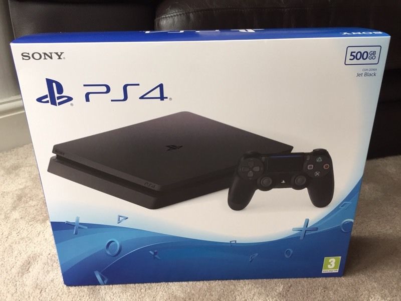Rumor PS4 Slim 1